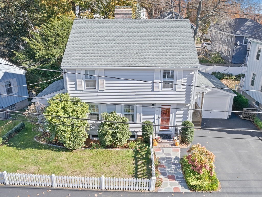 31 Sunset Road