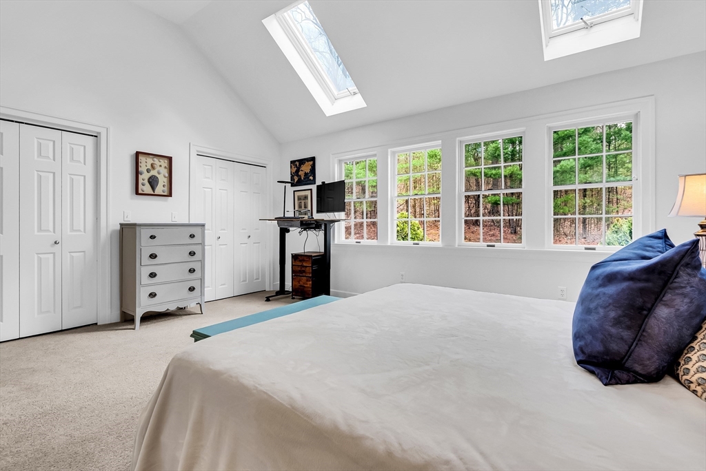 8 Highcroft Way # 8