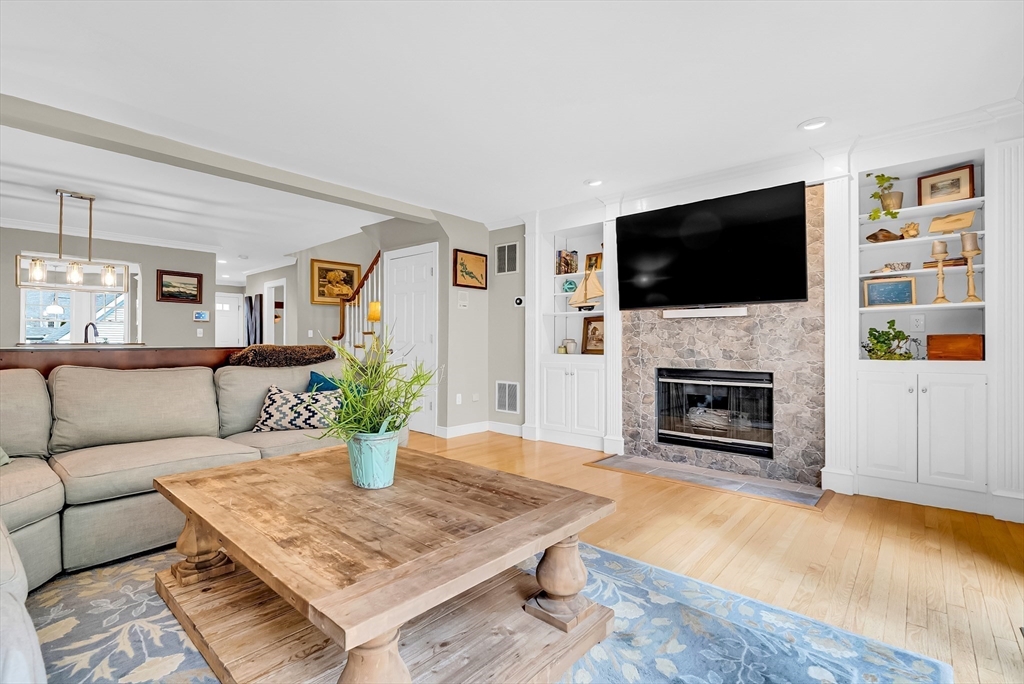 8 Highcroft Way # 8