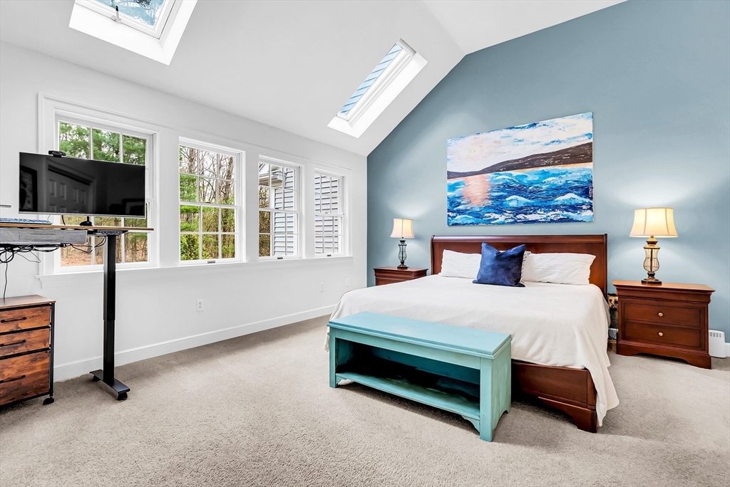 8 Highcroft Way # 8