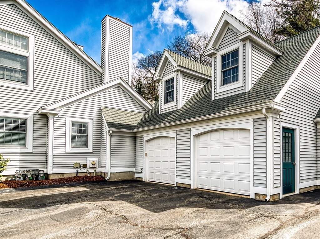 8 Highcroft Way # 8