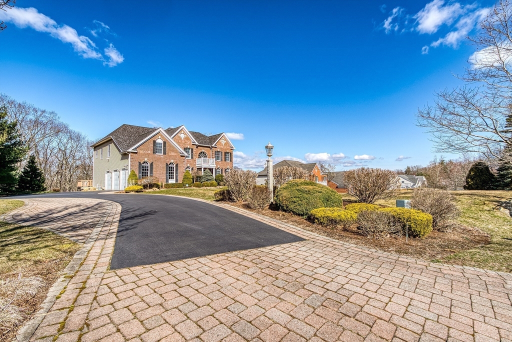 32 Overlook Road