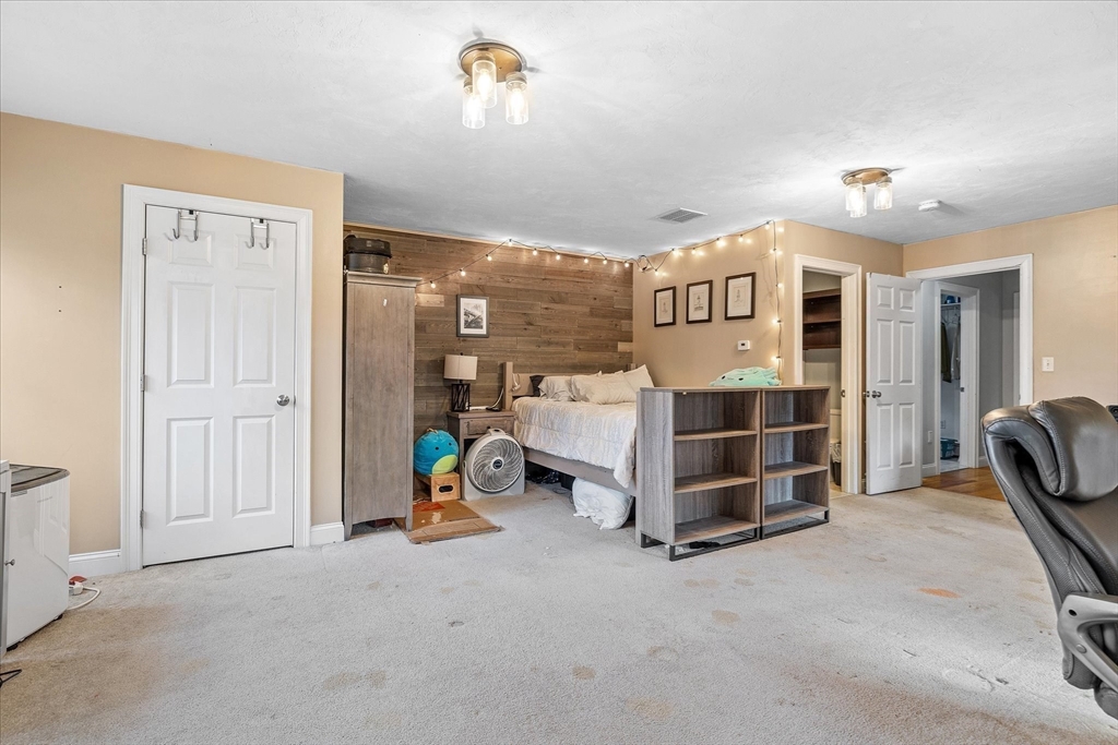 199 South St