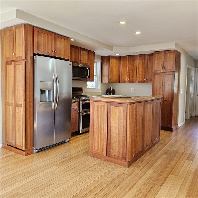 54 Groton-Harvard Rd