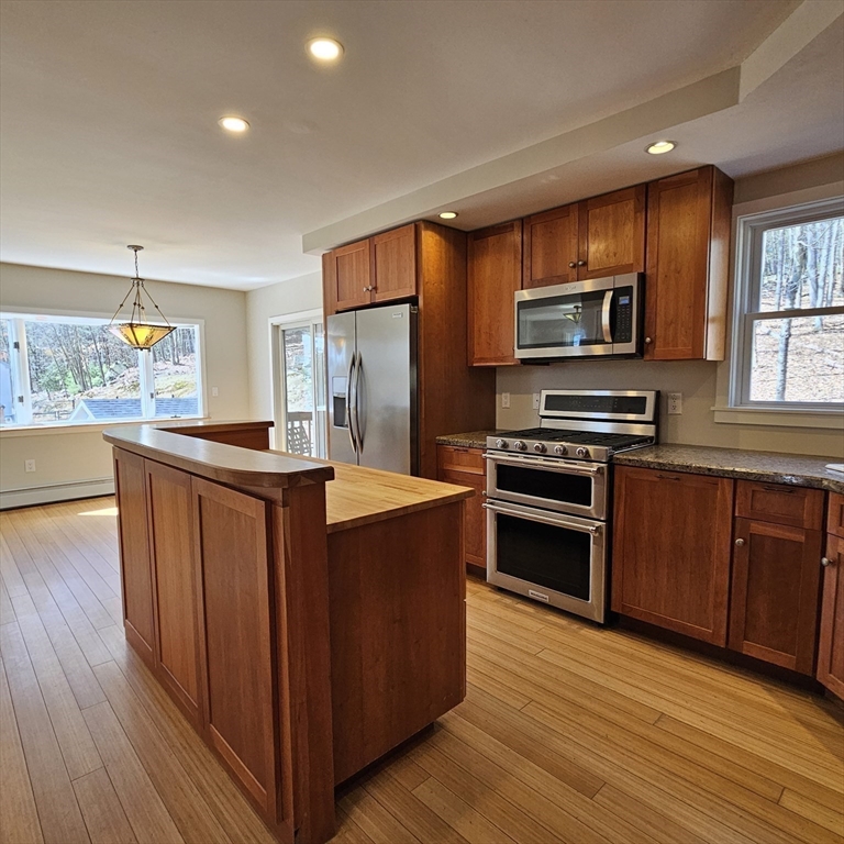 54 Groton-Harvard Rd
