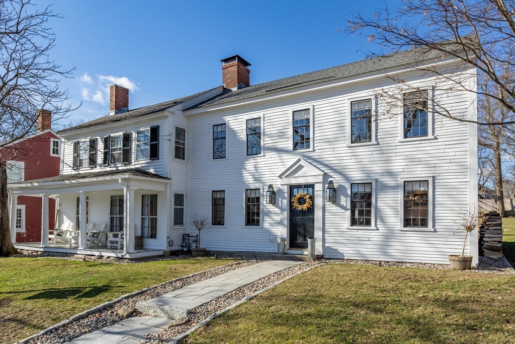 20 Fairbank St