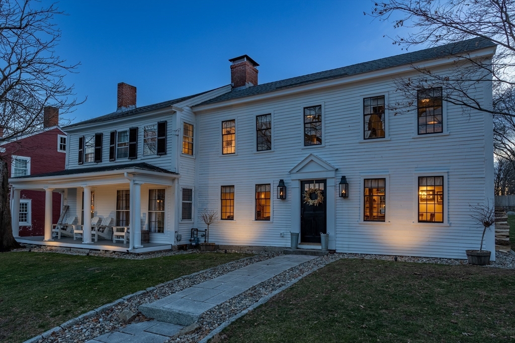 20 Fairbank St