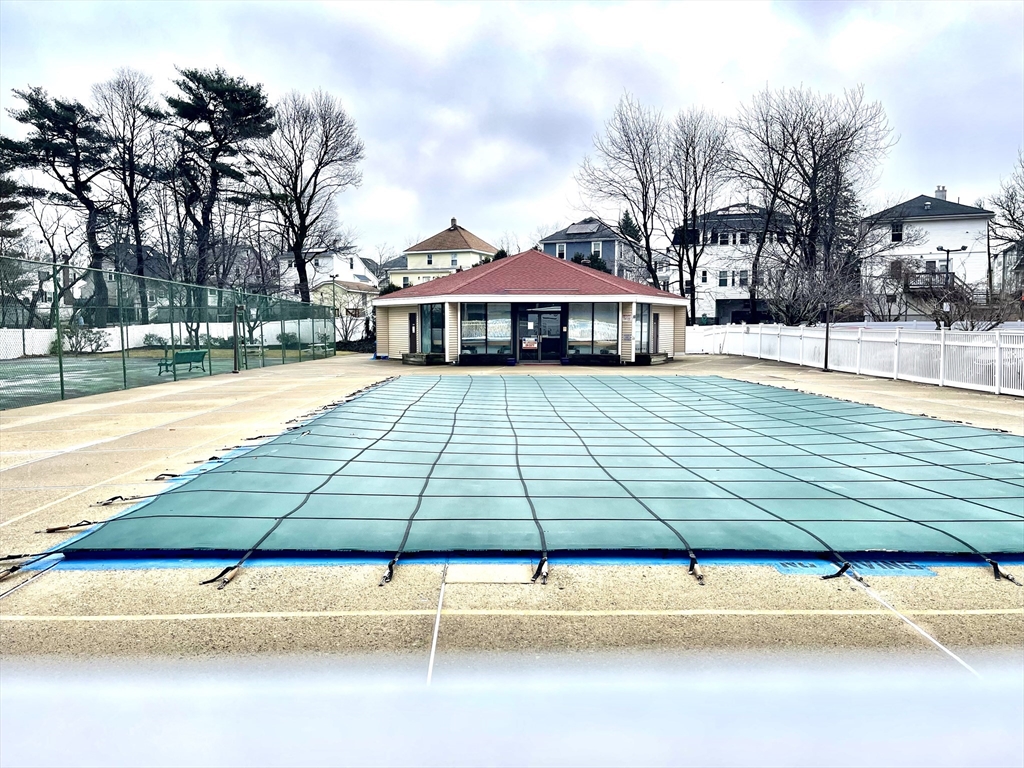 175 Quincy Shore Drive Unit: B-71