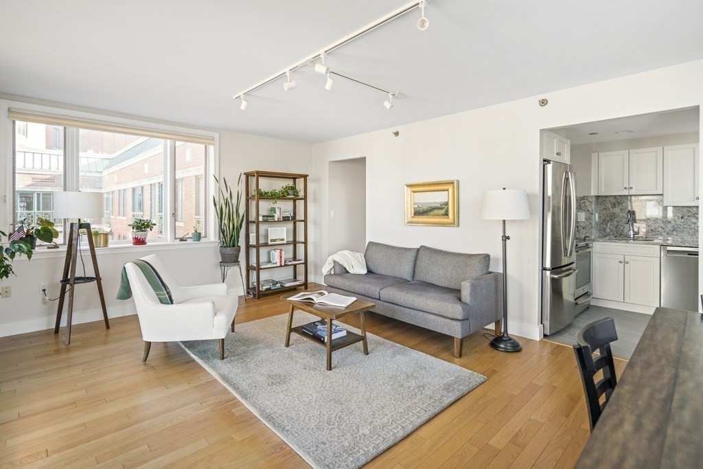 10 Rogers Street # 430