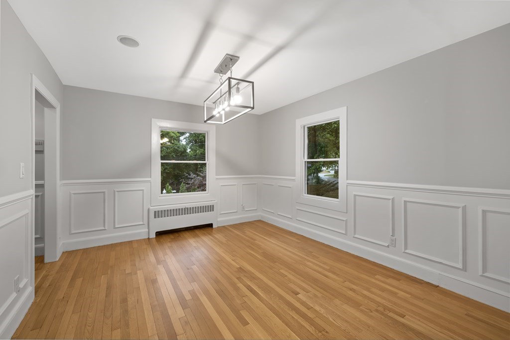 15 Bowman St