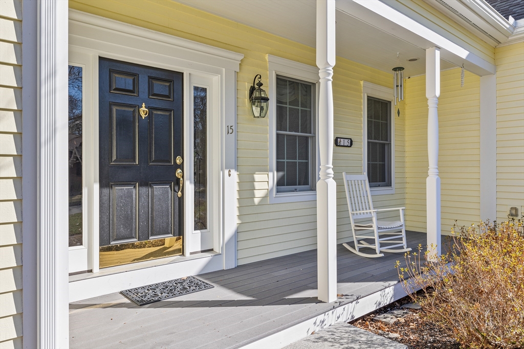 15 Rhonda Rheault Dr