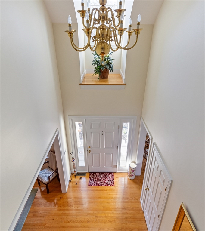 15 Rhonda Rheault Dr