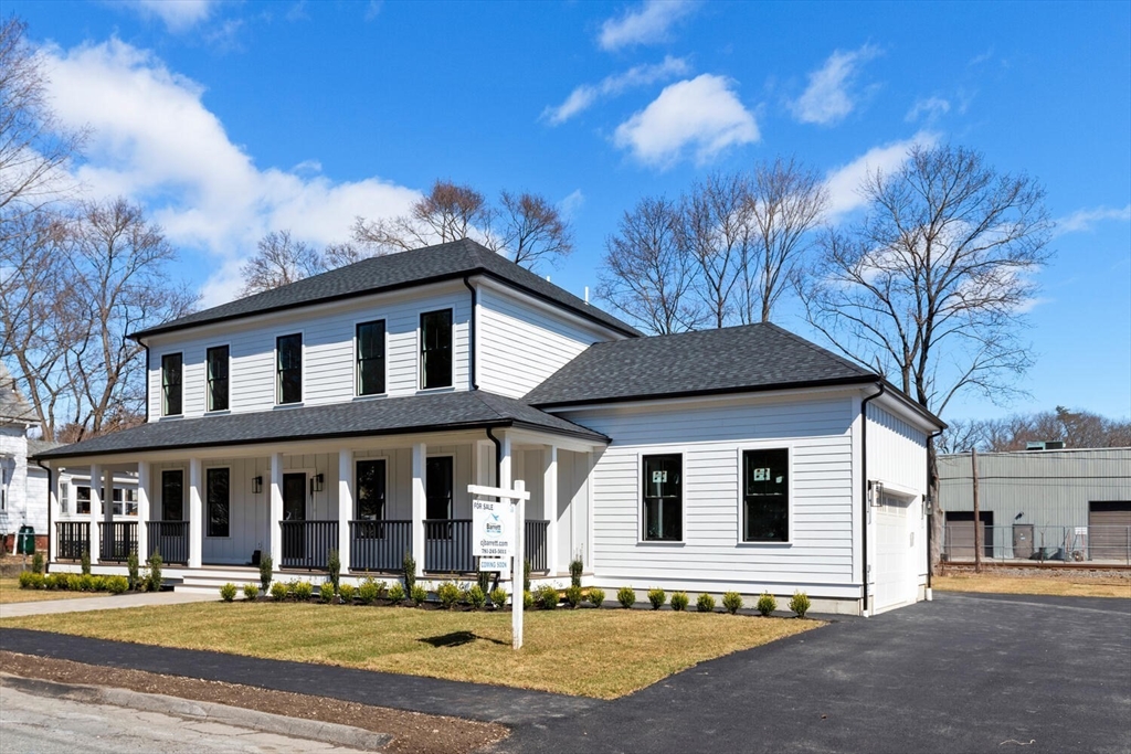 6 Myrtle Ave