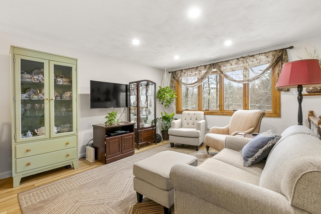 109 Wallace Hill Road