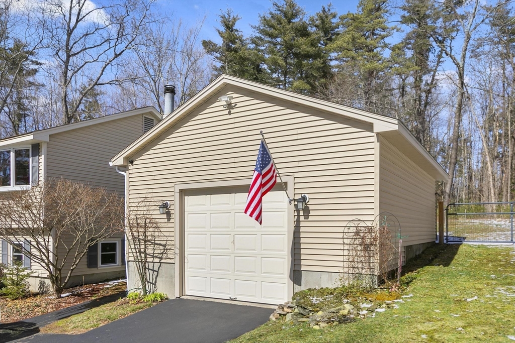 109 Wallace Hill Road