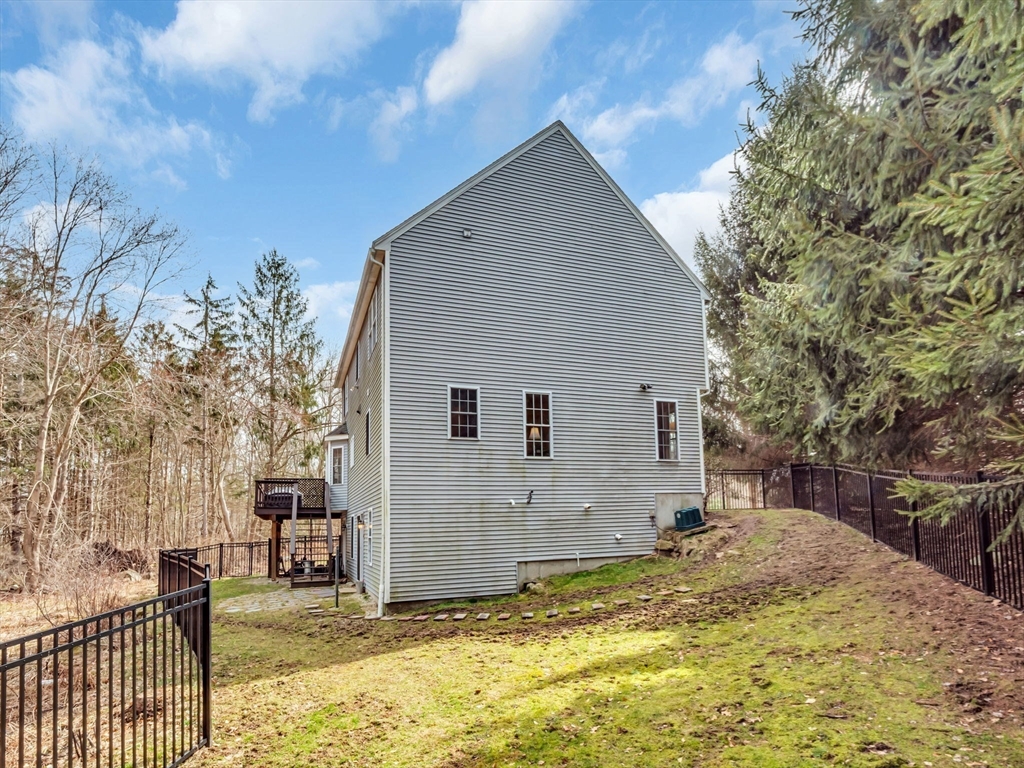 35 Liberty St