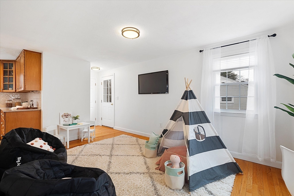 240 Beacon St