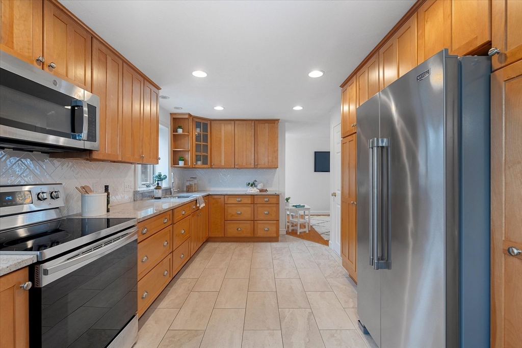 240 Beacon St