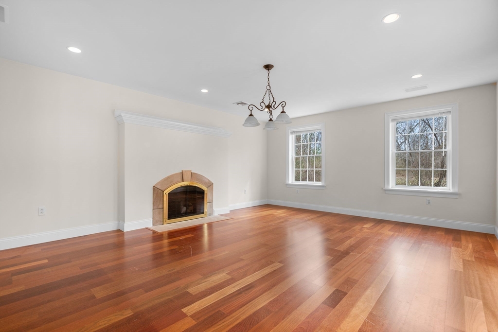 16 Brownfield Drive