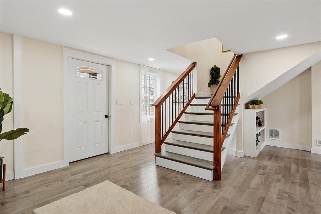 45 Morse Ave