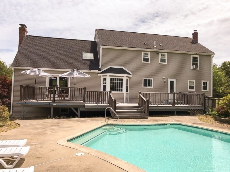 71 Houghton's Mill Rd