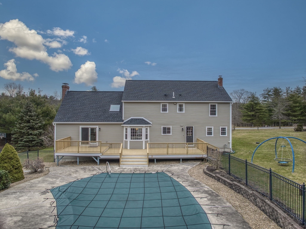 71 Houghton's Mill Rd