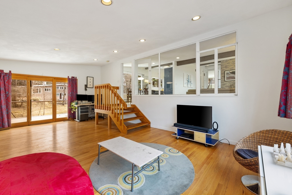 7 Rolfe Road