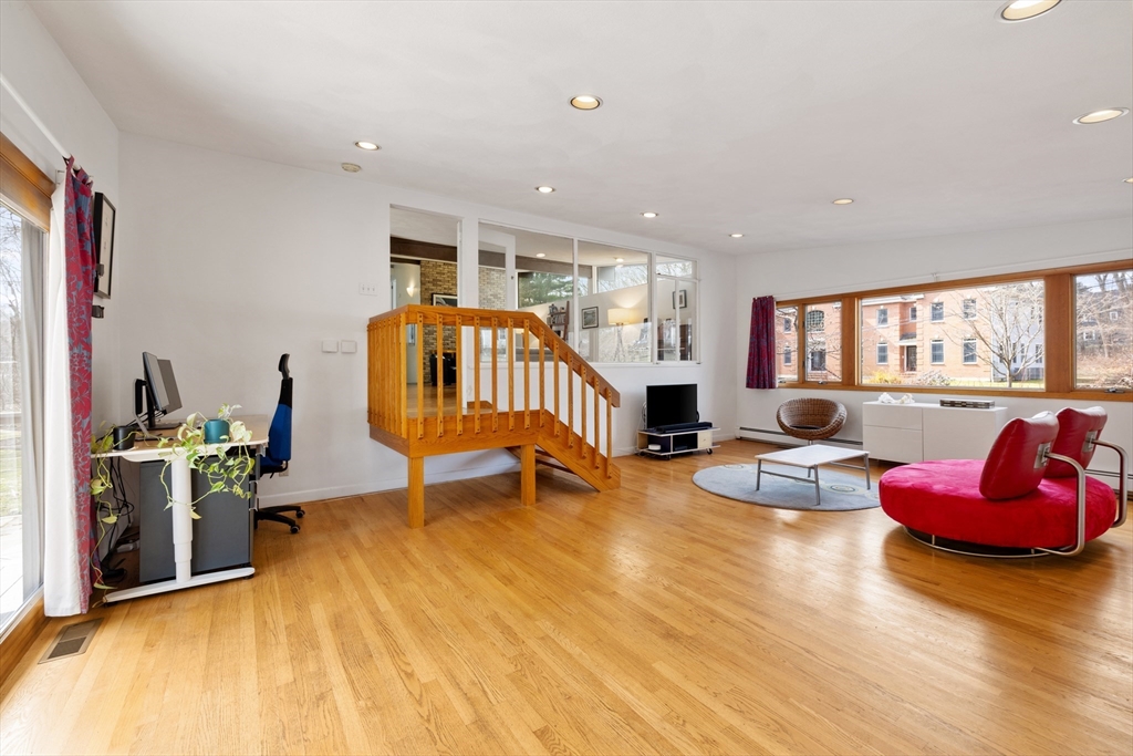 7 Rolfe Road
