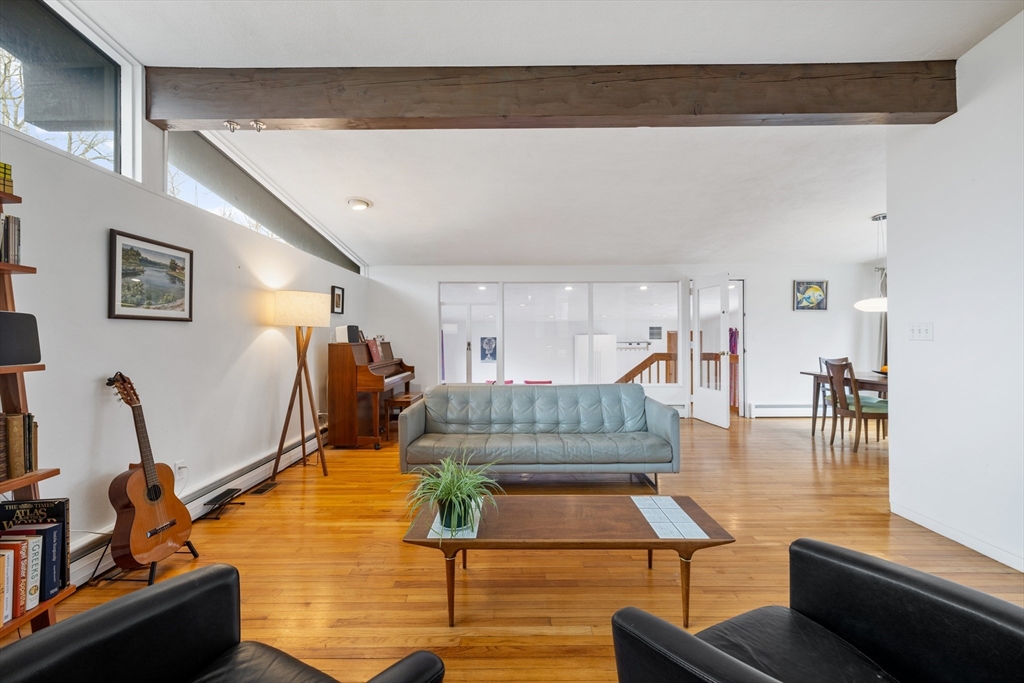 7 Rolfe Road
