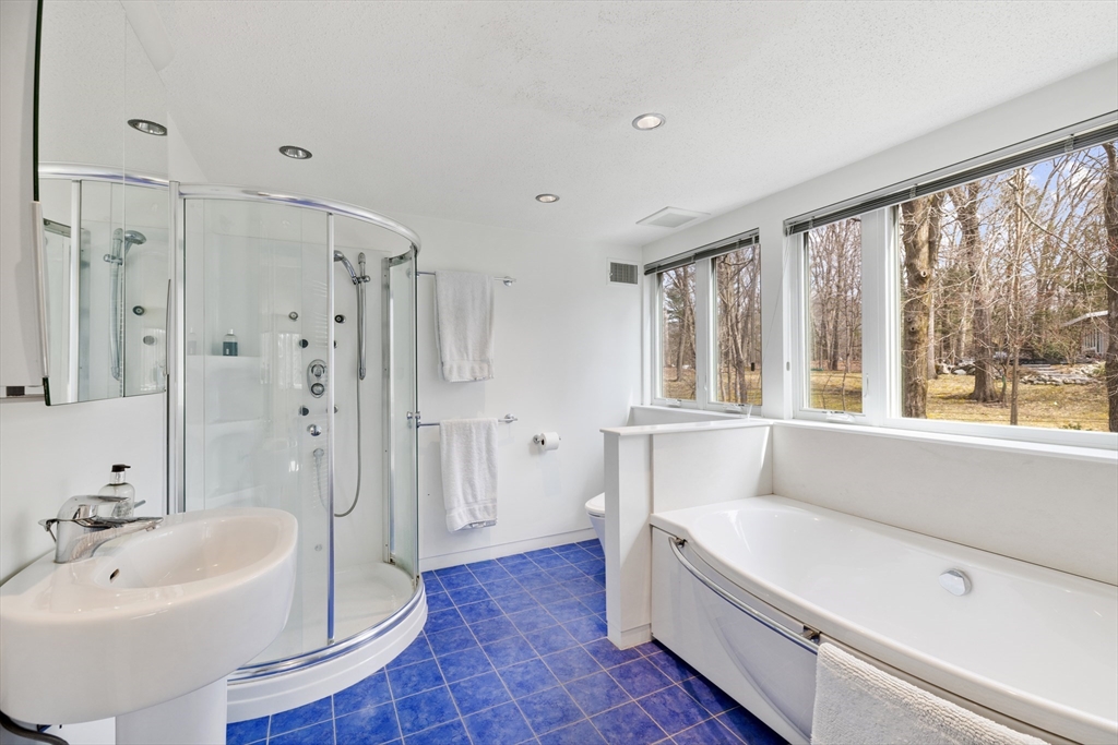 7 Rolfe Road