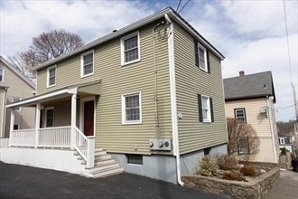 21 Nichols St