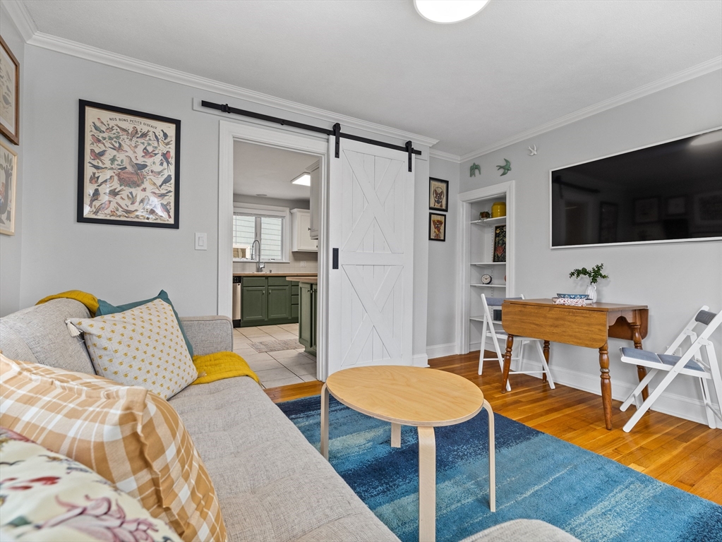 31 Cottage Street # 31