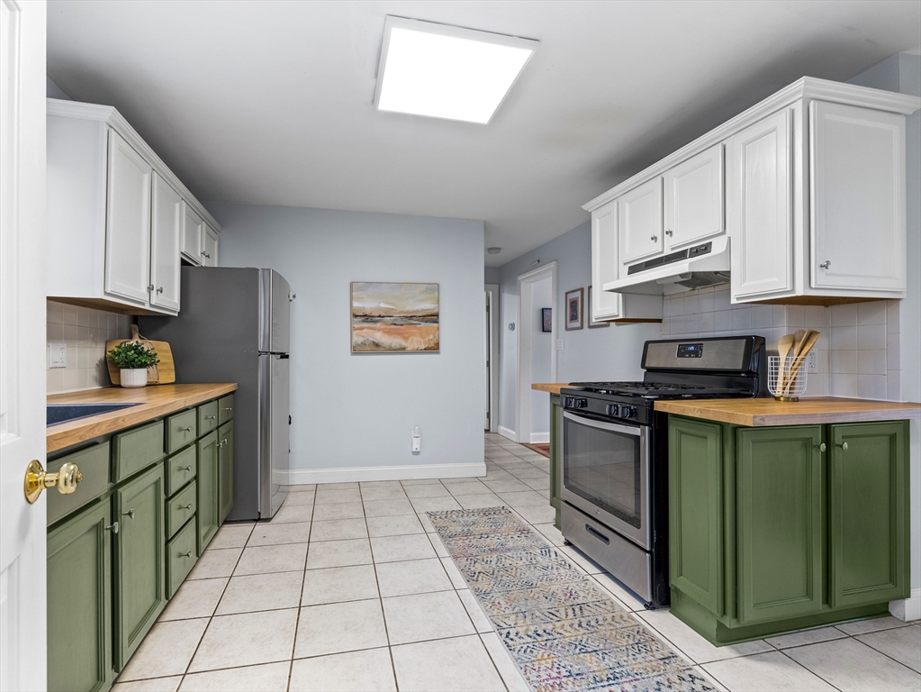 31 Cottage Street # 31