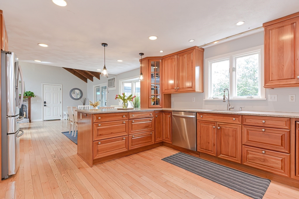 19 Grist Mill Rd