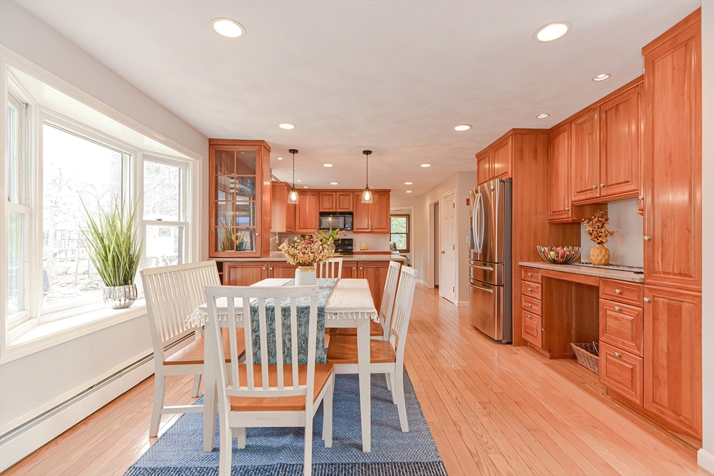19 Grist Mill Rd