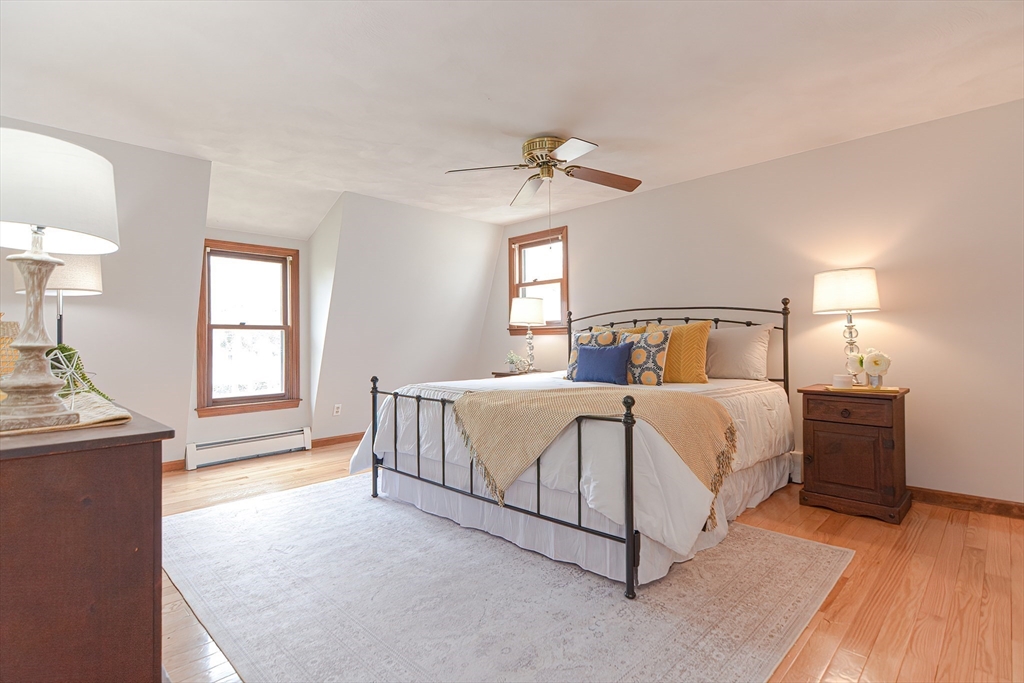 19 Grist Mill Rd