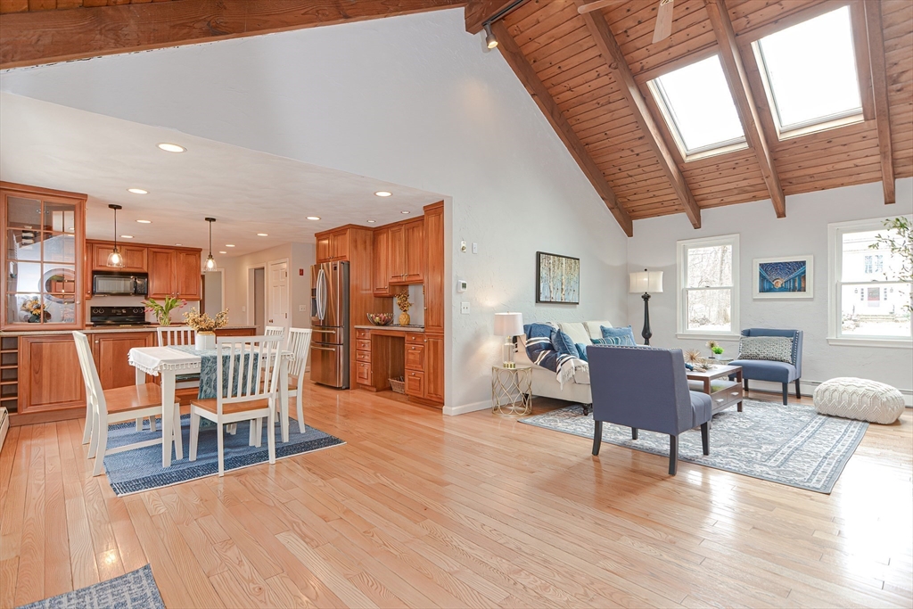 19 Grist Mill Rd