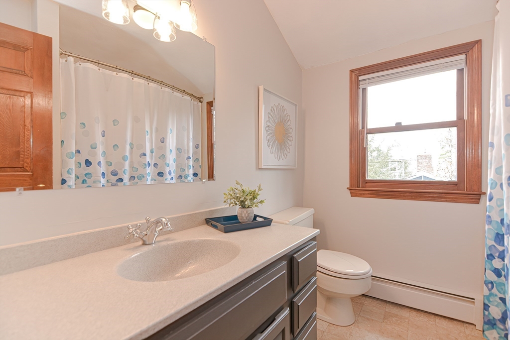 19 Grist Mill Rd