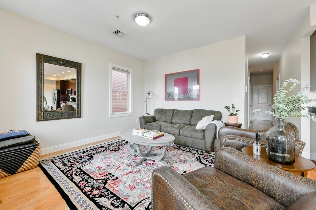 329 W Broadway # 1