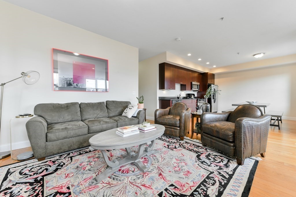 329 W Broadway # 1