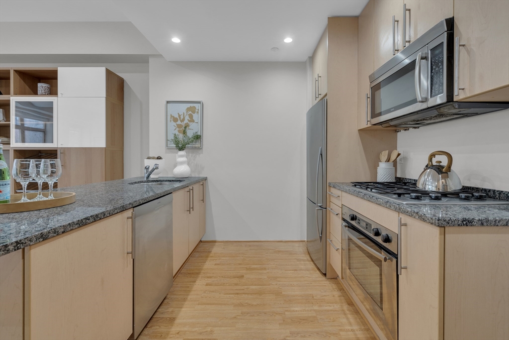 35 Fay St # 209