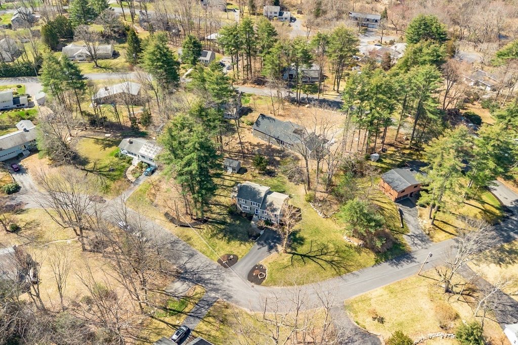 16 Juniper Ridge Rd