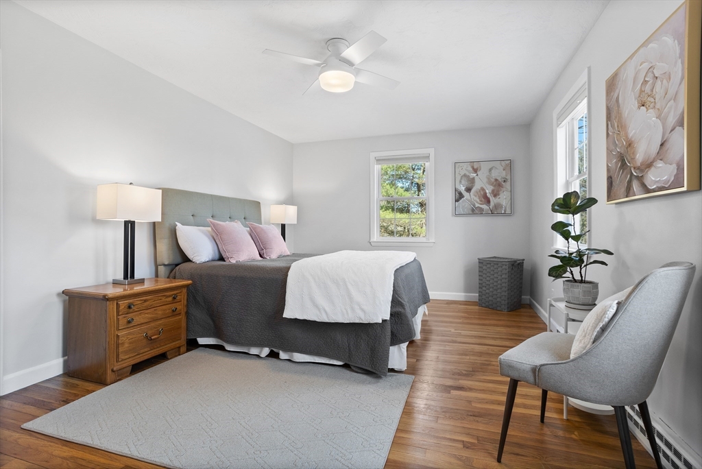 16 Juniper Ridge Rd