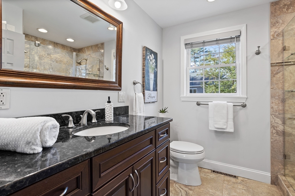 16 Juniper Ridge Rd