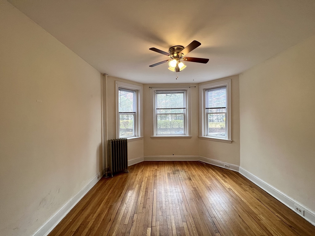 61 Thatcher St # 2