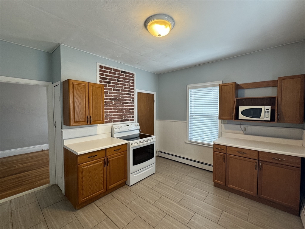 41 Vernon Street # 2