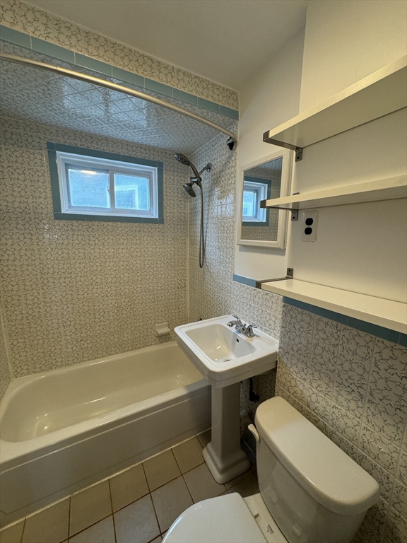 41 Vernon Street # 2