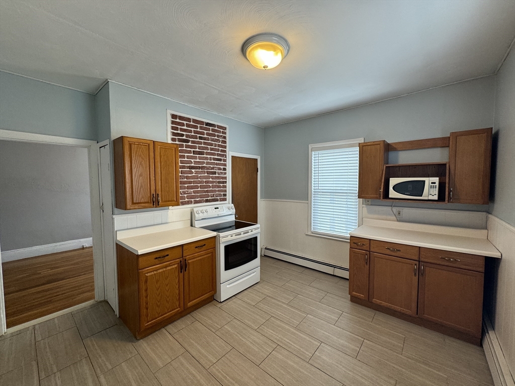 41 Vernon Street # 2