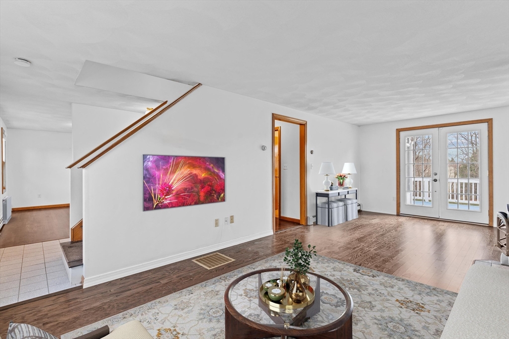 55 Leisa G Drive