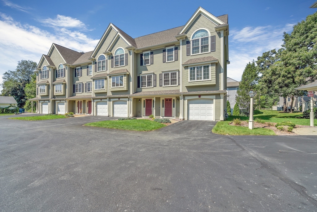1 Olson St # 17